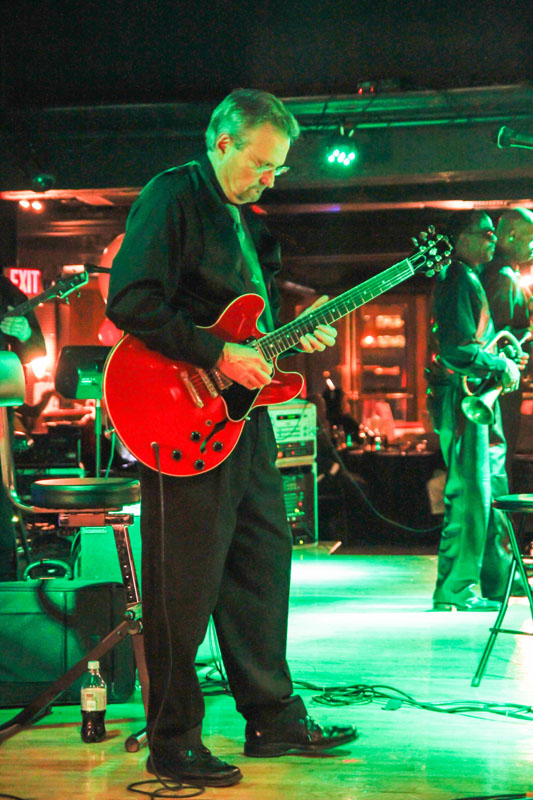 Class%20Act%20Band%204